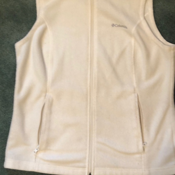Easygoing vest - Picture 2 of 4